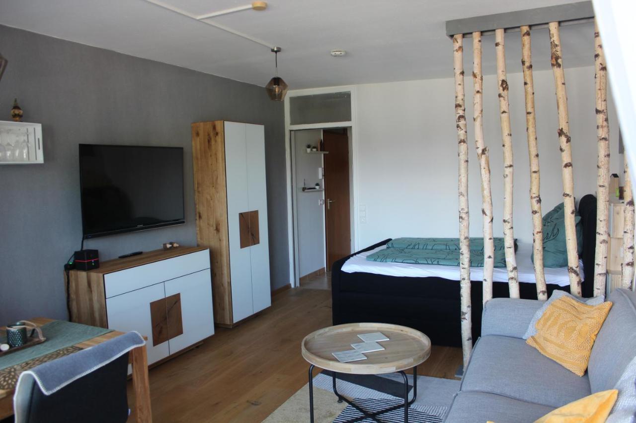 1-Zimmer-Apartment Mit Grossem Balkon Schönwalde Kültér fotó