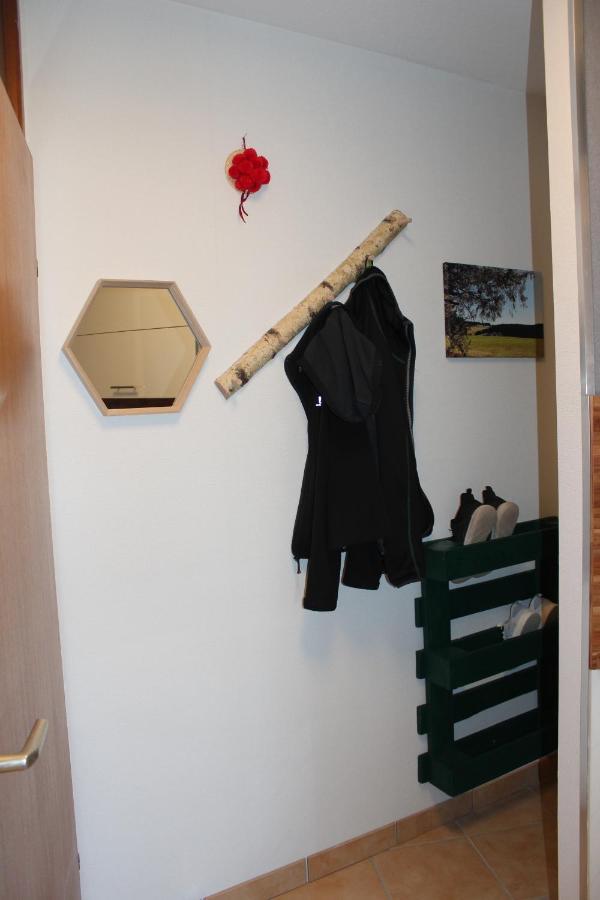 1-Zimmer-Apartment Mit Grossem Balkon Schönwalde Kültér fotó